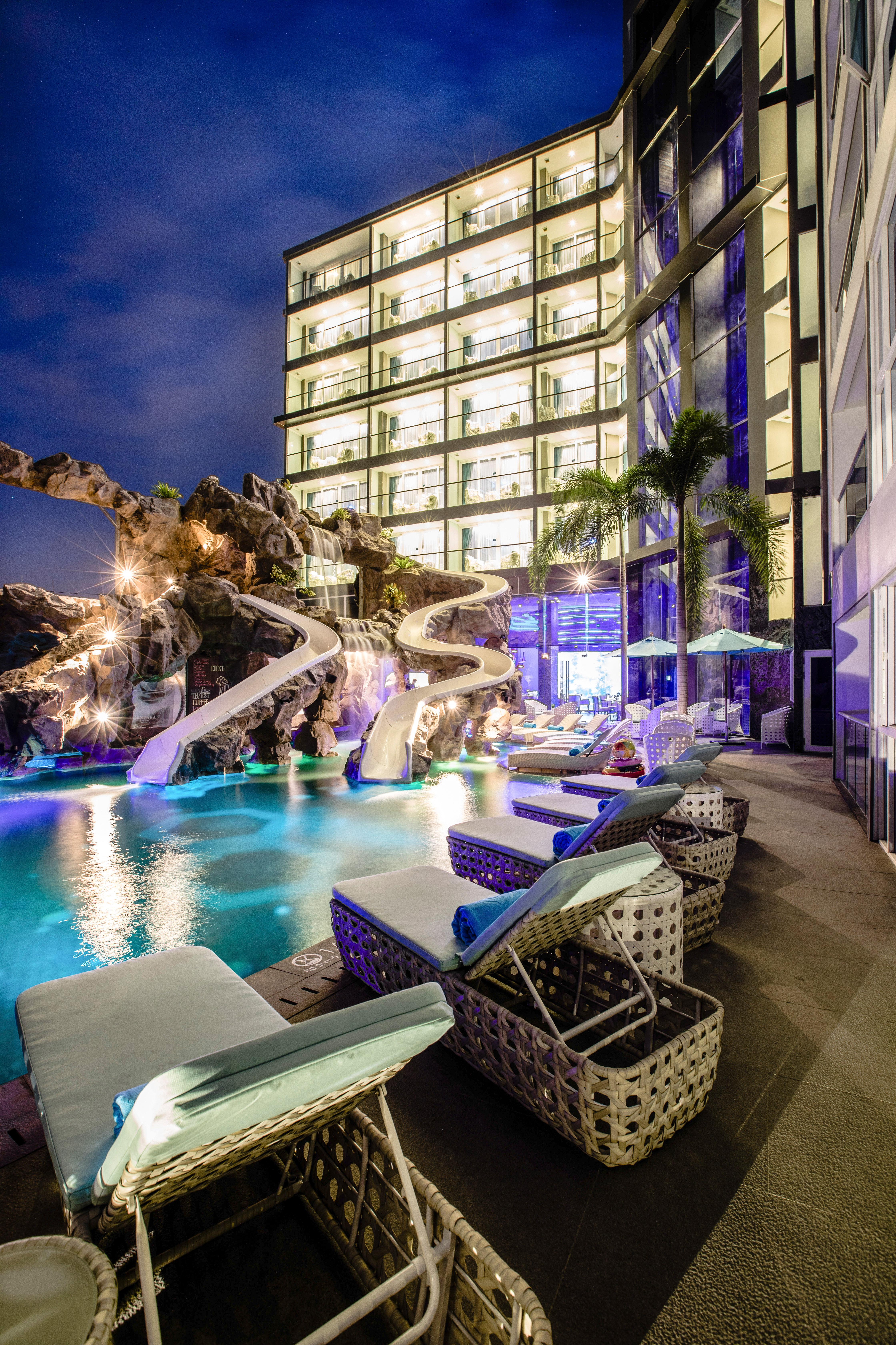 Azure Hotel Pattaya Ngoại thất bức ảnh